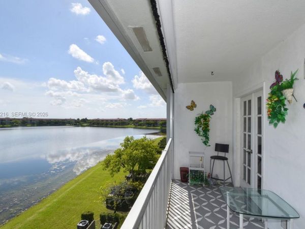 1401 SW 134th Way, Unit 402C, Pembroke Pines, FL 33027