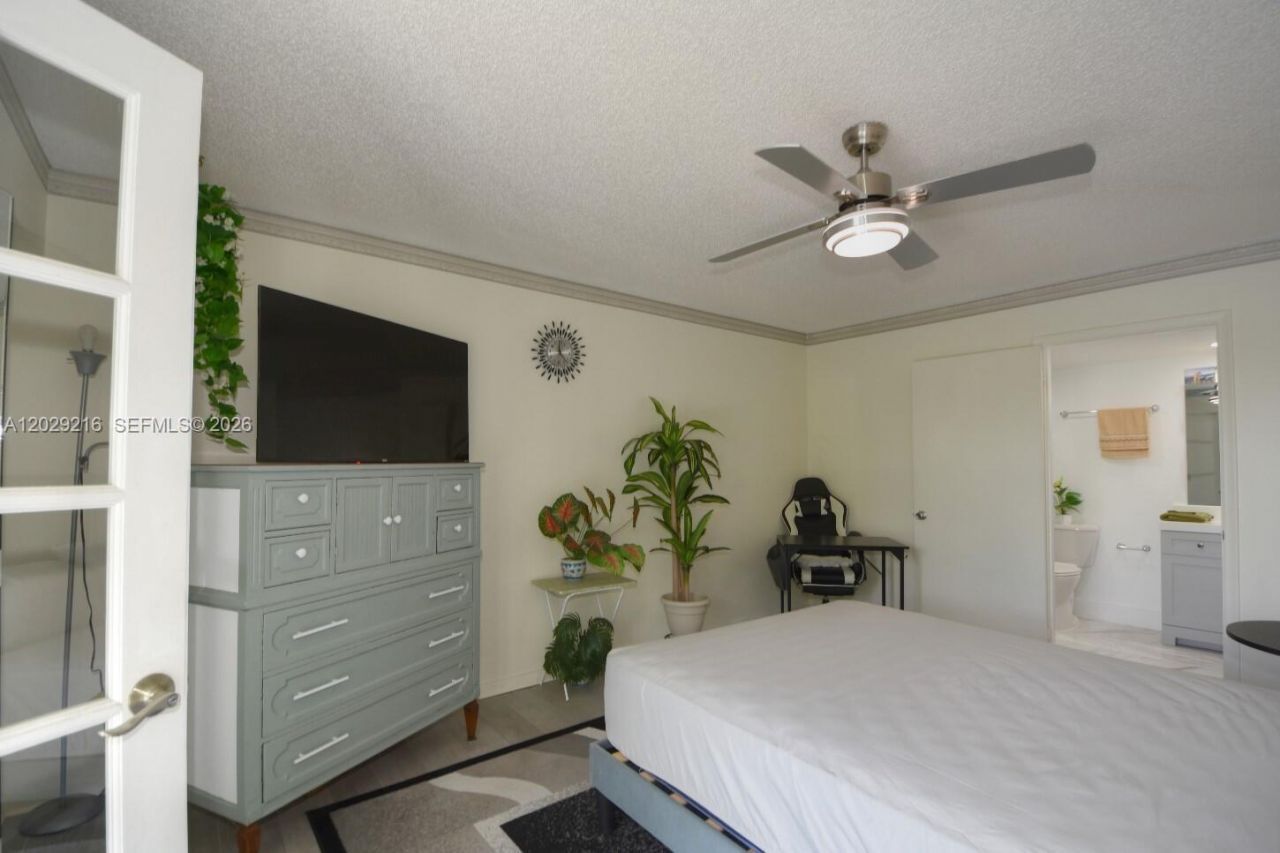 1401 SW 134th Way, Unit 402C, Pembroke Pines, FL 33027 Photo