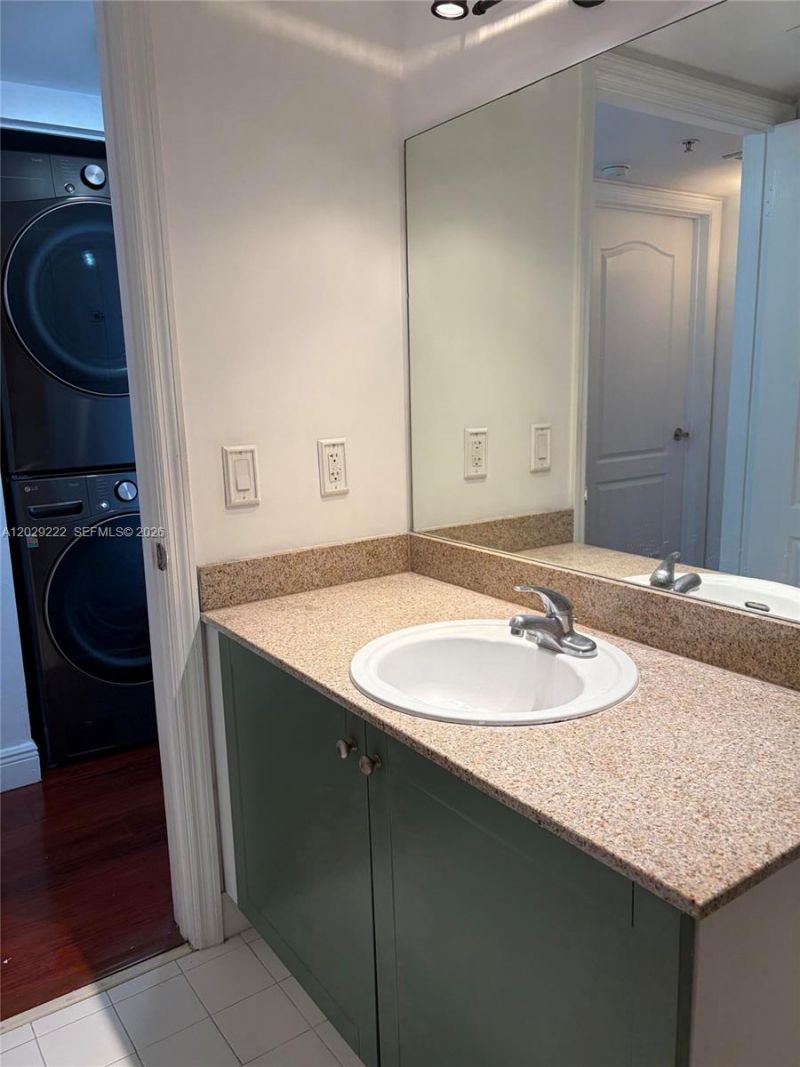 60 NW 37th Ave, Unit 608, Miami, FL 33125 Photo