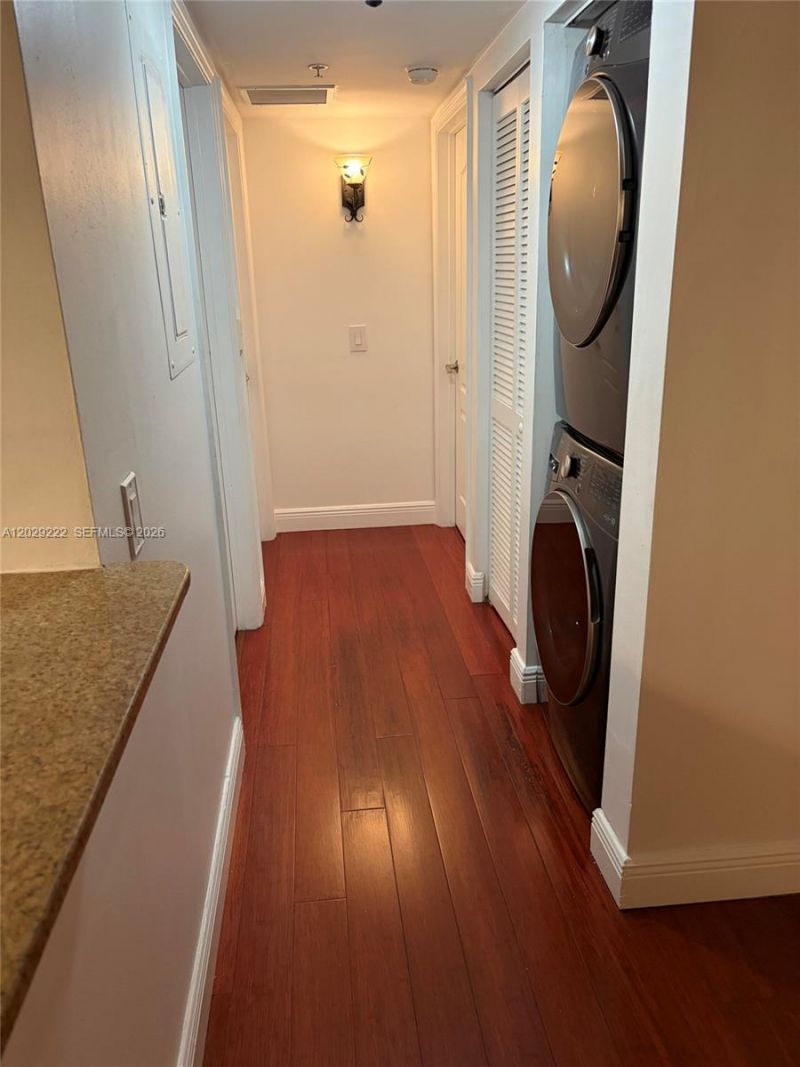 60 NW 37th Ave, Unit 608, Miami, FL 33125 Photo