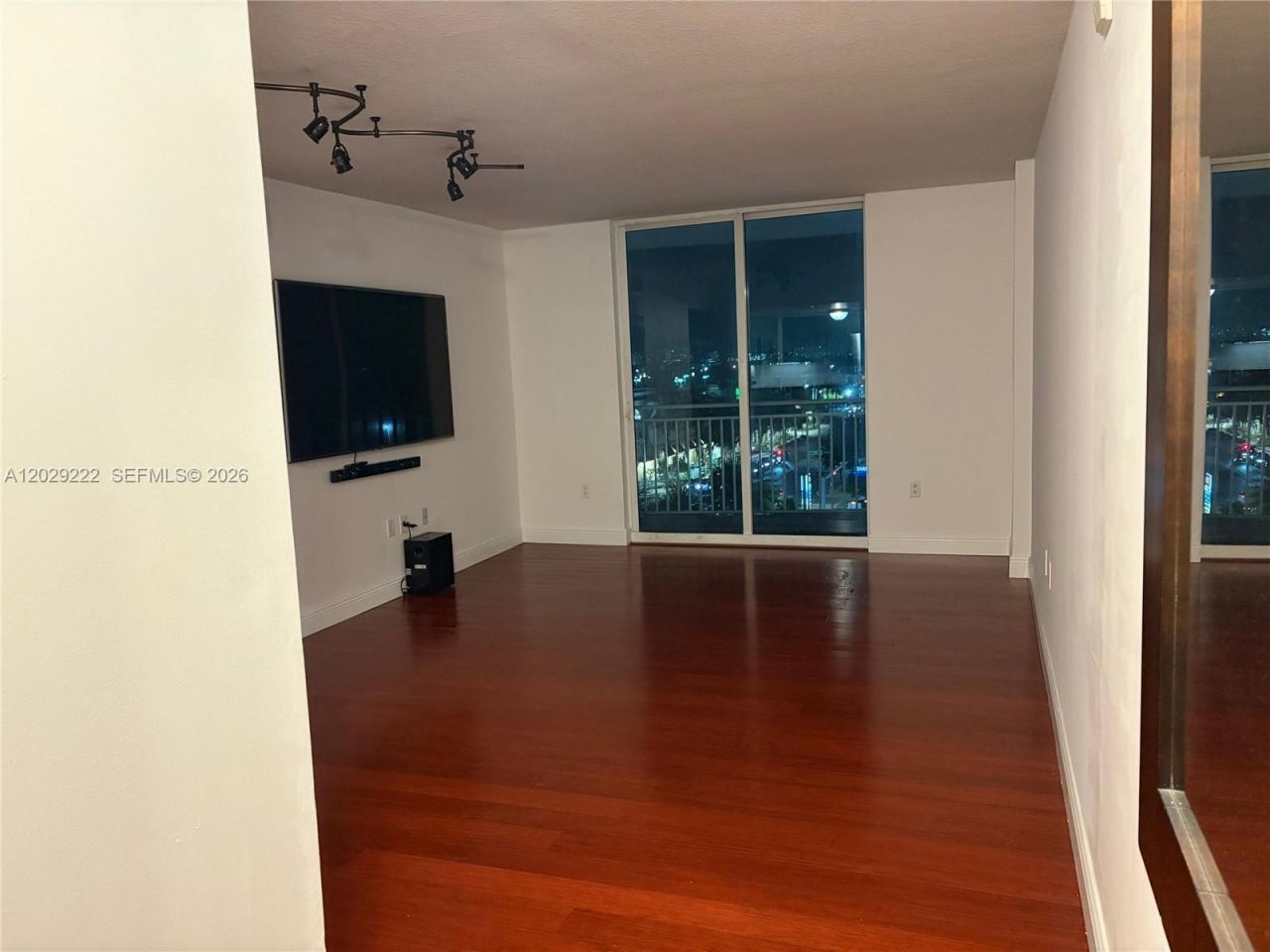 60 NW 37th Ave, Unit 608, Miami, FL 33125 Photo