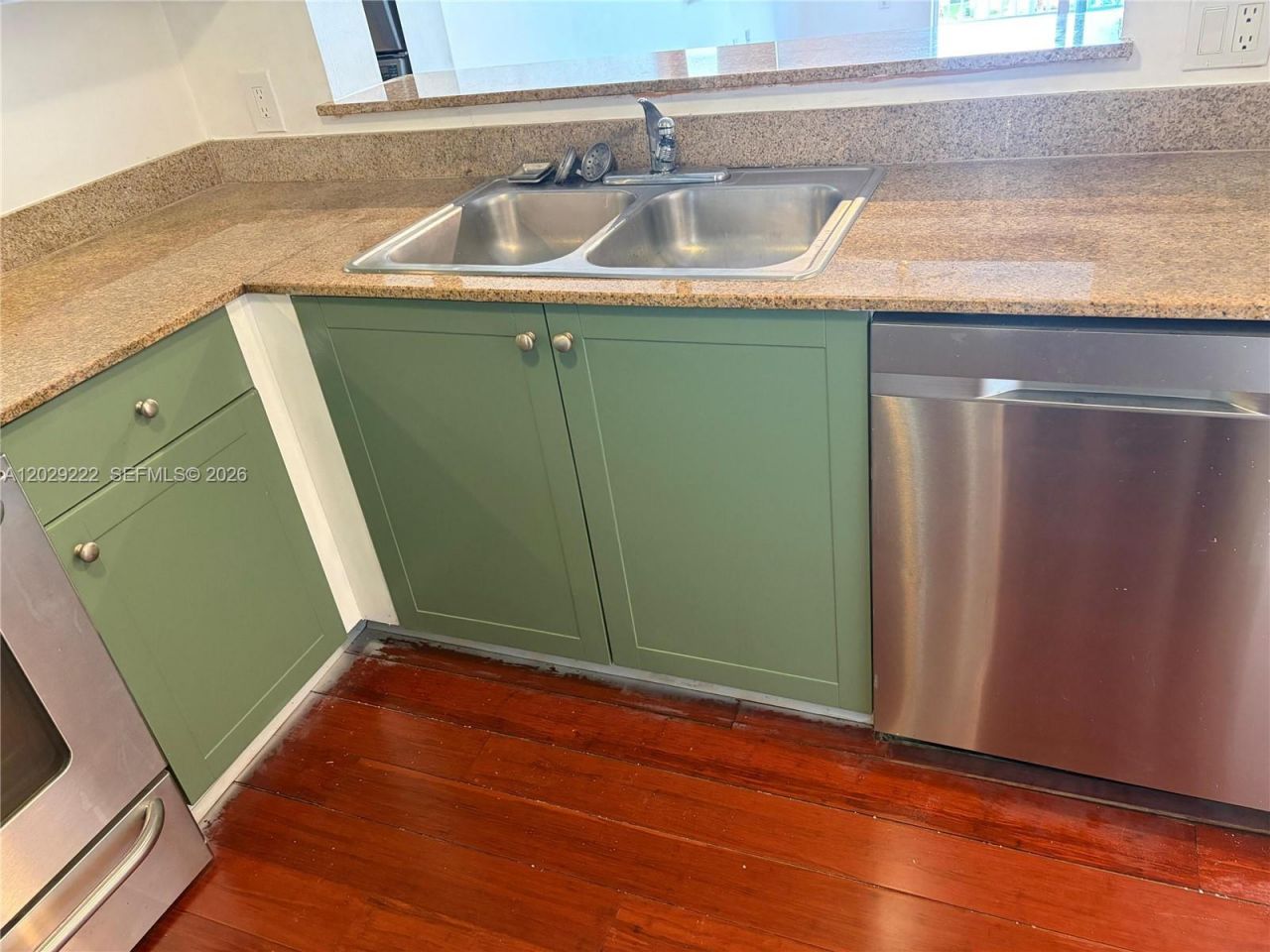 60 NW 37th Ave, Unit 608, Miami, FL 33125 Photo