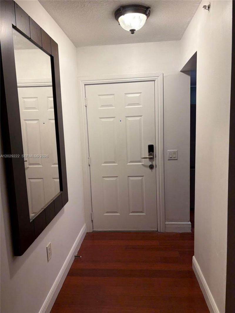 60 NW 37th Ave, Unit 608, Miami, FL 33125 Photo