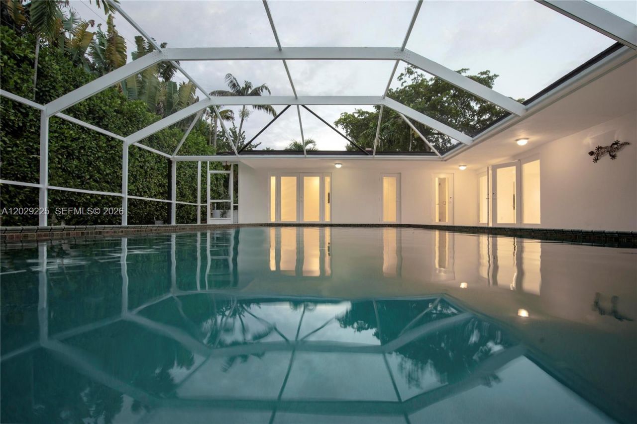 145 S Prospect Dr , Coral Gables, FL 33133 Photo