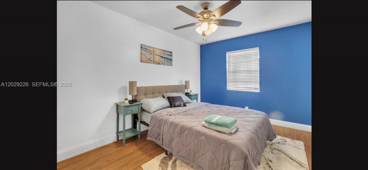 9427 NW 42nd St, Sunrise, FL 33351 Photo