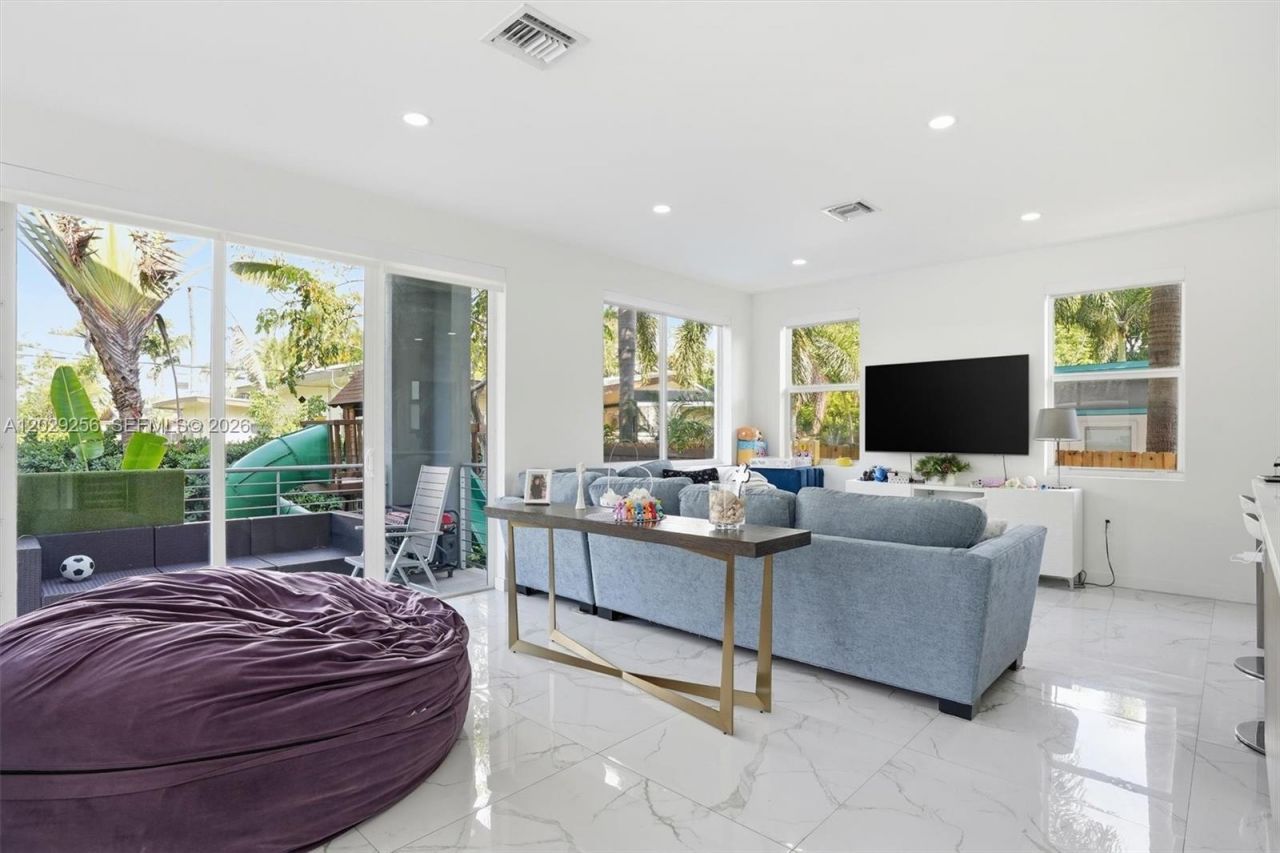 1417 NE 17th St , Fort Lauderdale, FL 33305 Photo