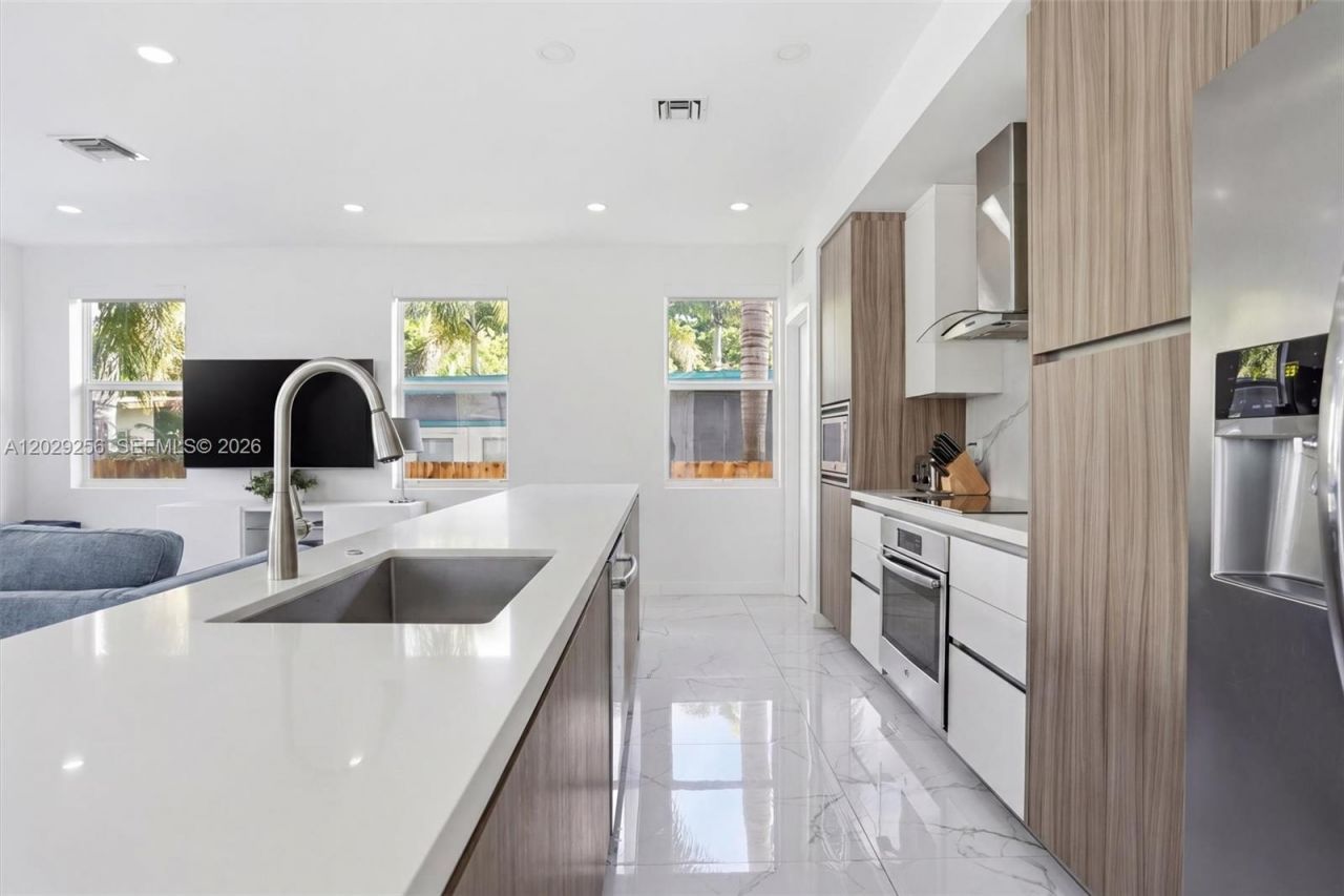 1417 NE 17th St , Fort Lauderdale, FL 33305 Photo