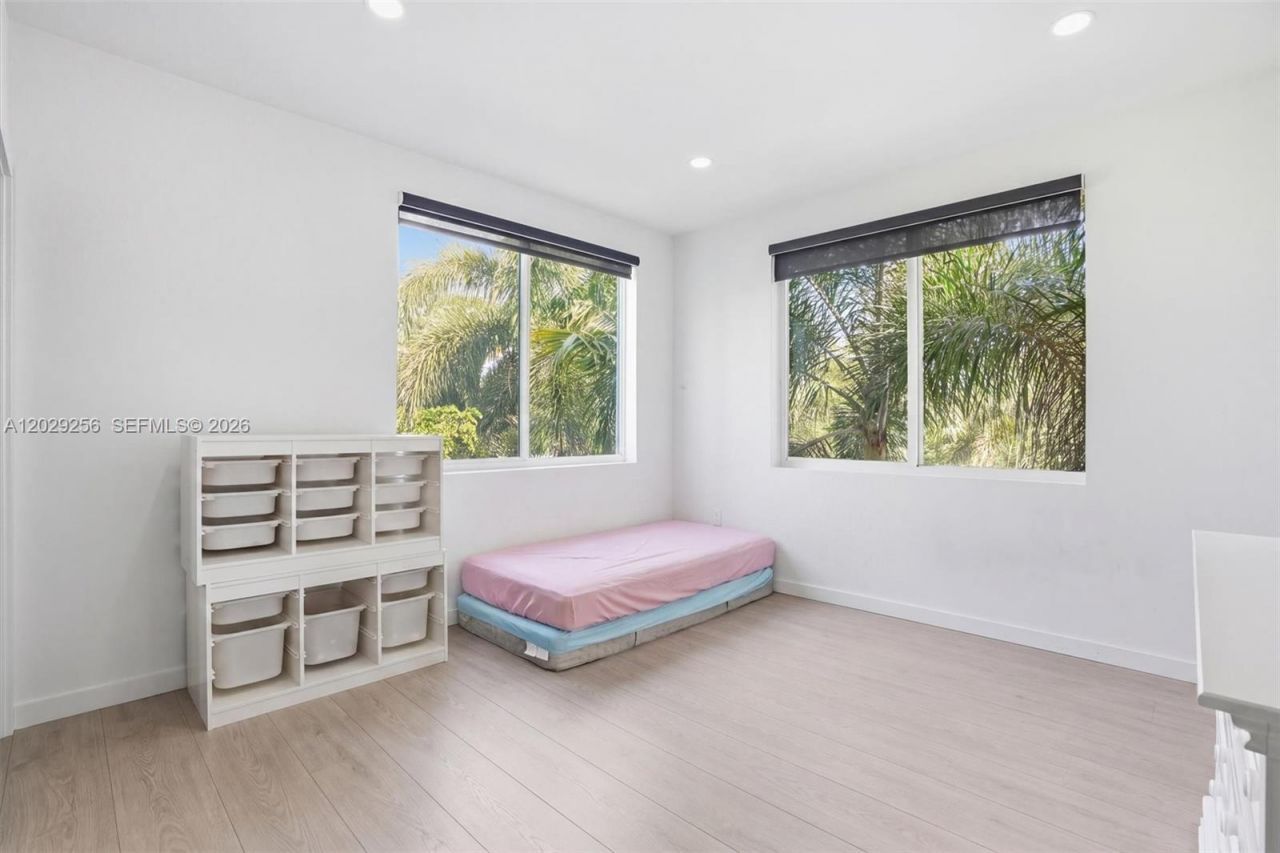 1417 NE 17th St , Fort Lauderdale, FL 33305 Photo