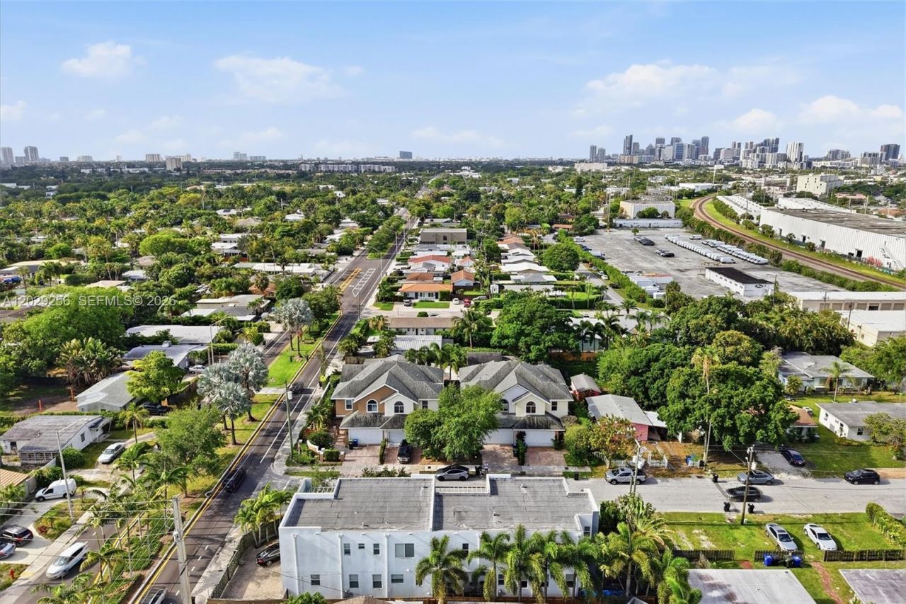 1417 NE 17th St , Fort Lauderdale, FL 33305 Photo