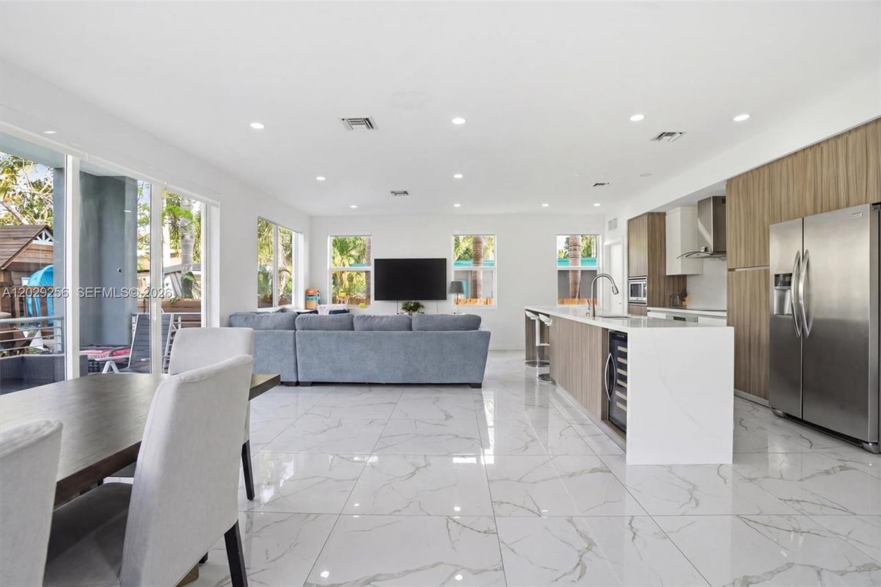1417 NE 17th St , Fort Lauderdale, FL 33305 Photo