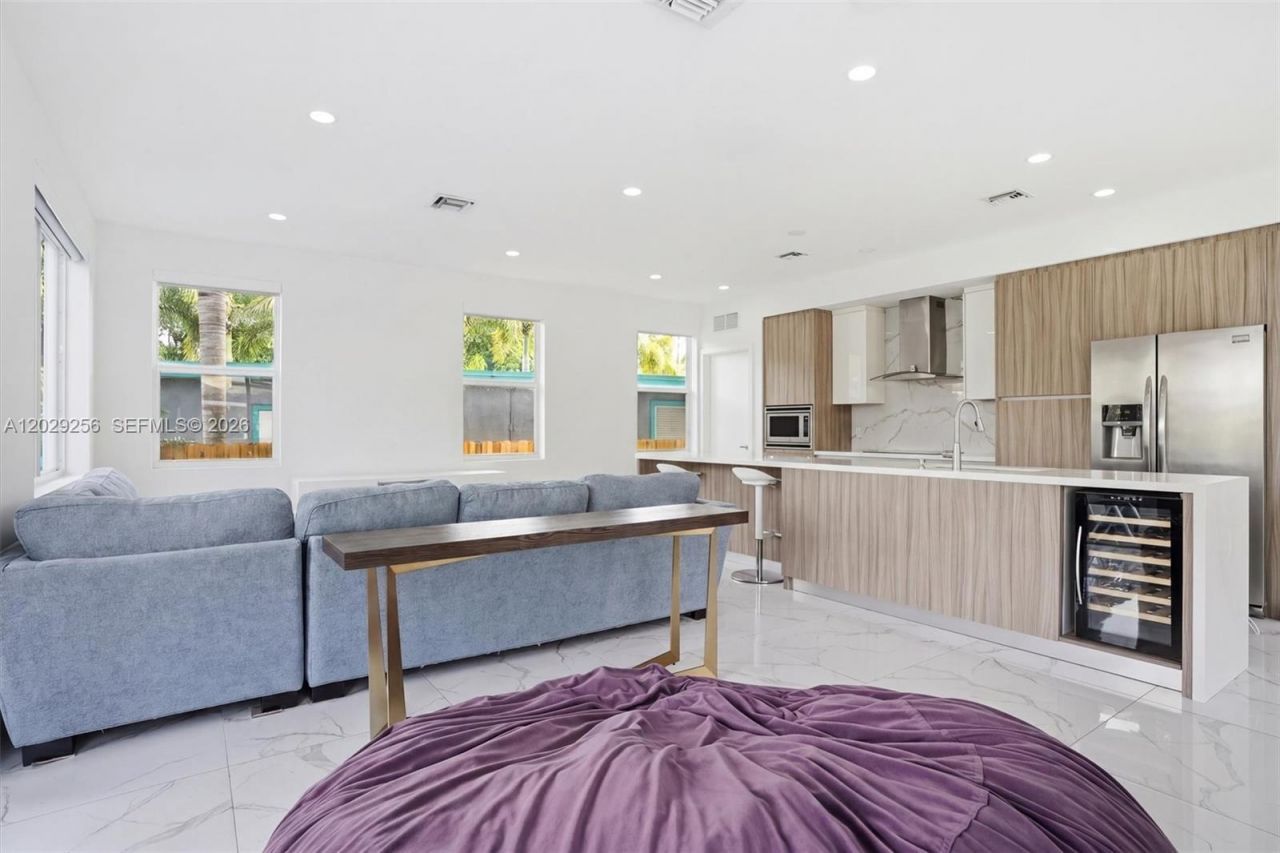 1417 NE 17th St , Fort Lauderdale, FL 33305 Photo