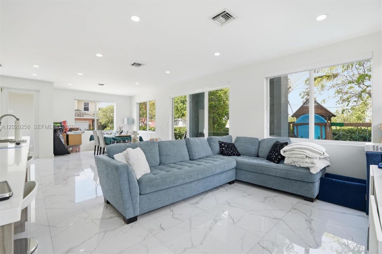 1417 NE 17th St , Fort Lauderdale, FL 33305 Photo