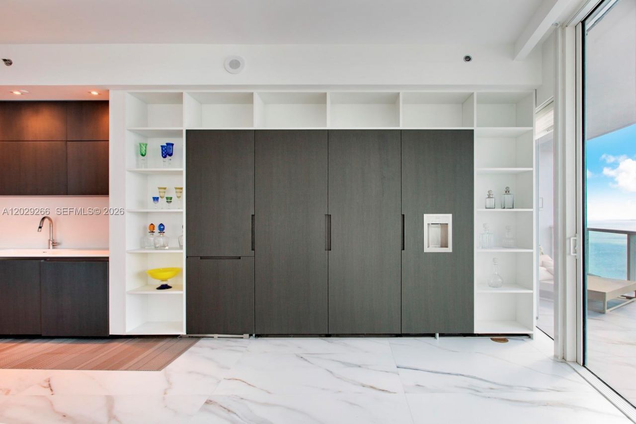 100 S Pointe Dr , Unit 3701, Miami Beach, FL 33139 Photo