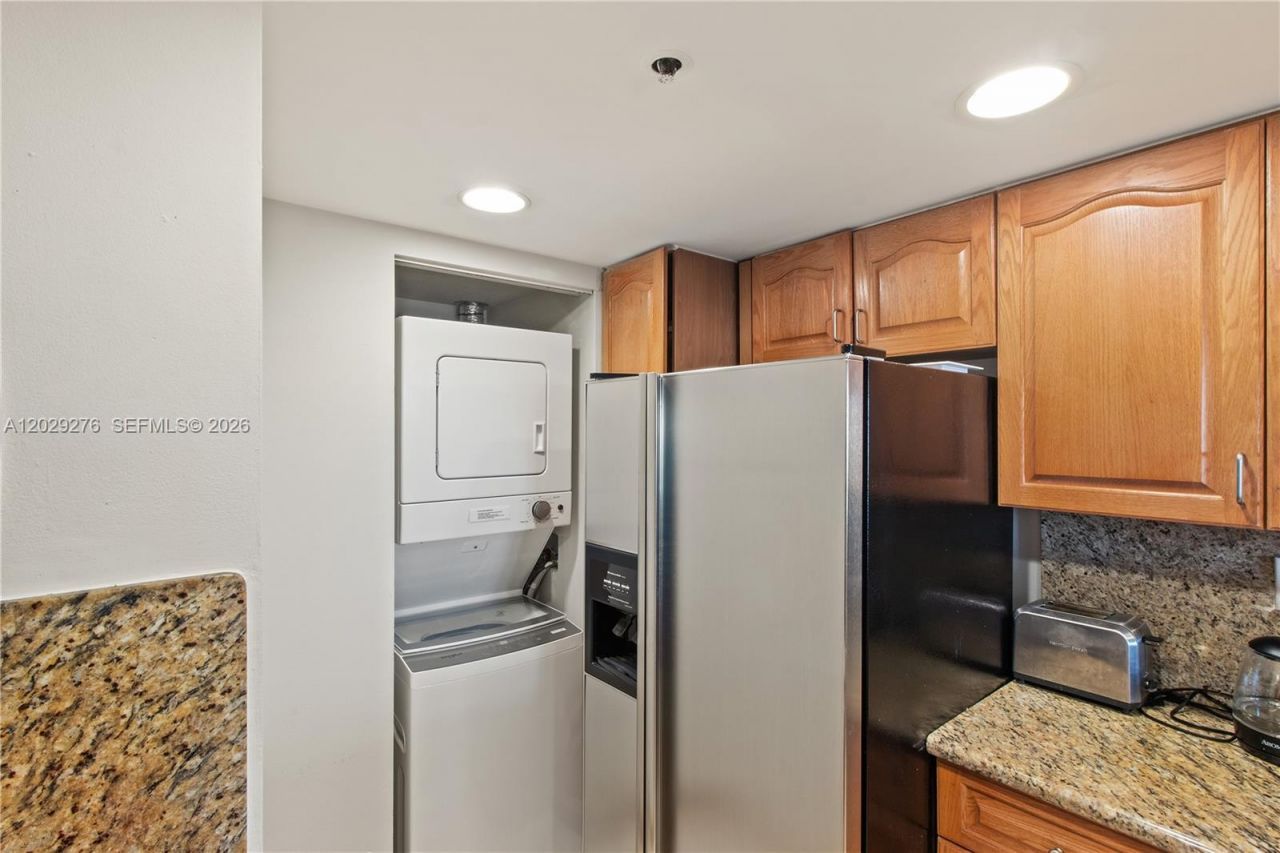 1717 N Bayshore Dr , Unit A-2837, Miami, FL 33132 Photo