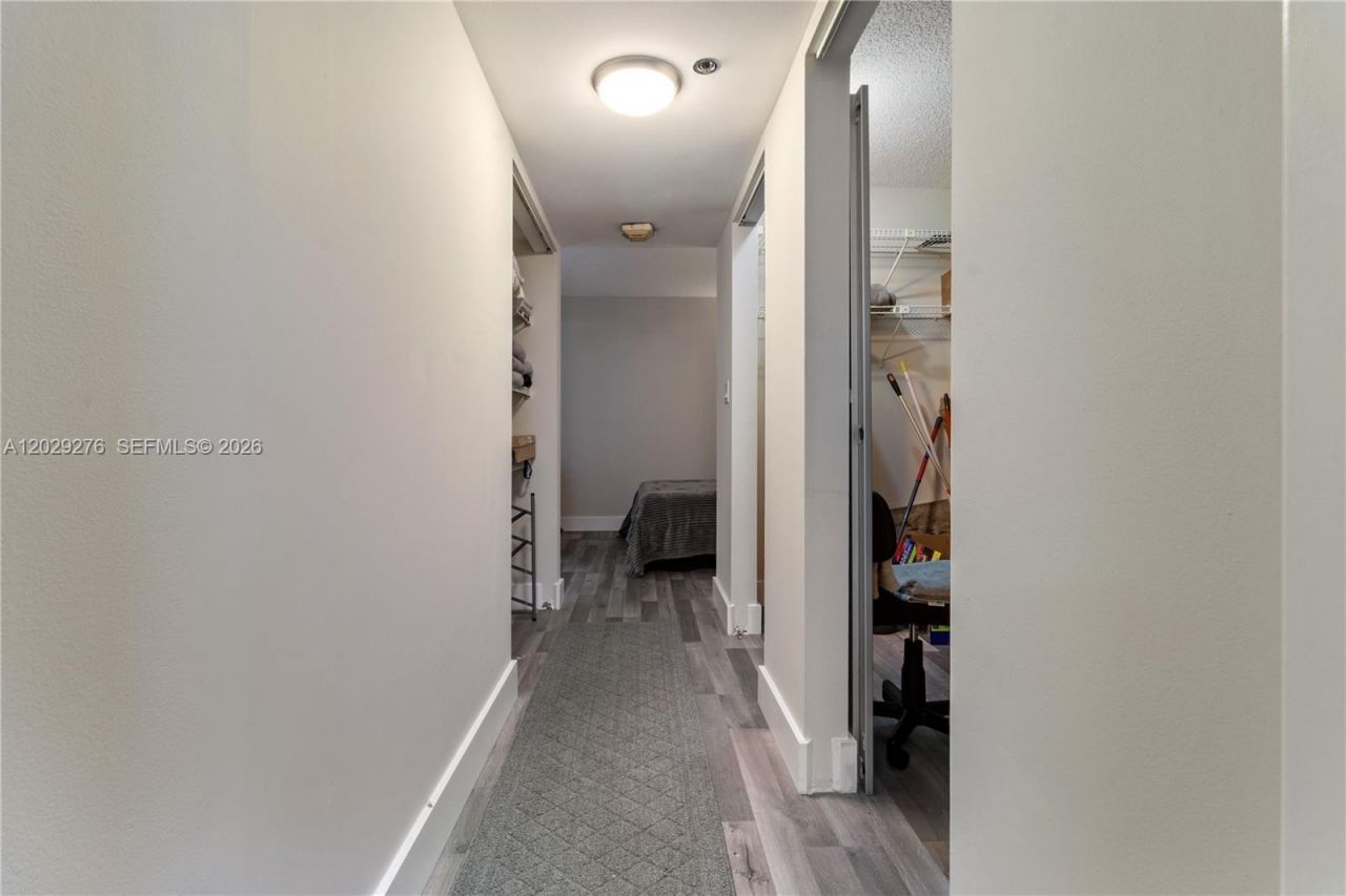 1717 N Bayshore Dr , Unit A-2837, Miami, FL 33132 Photo