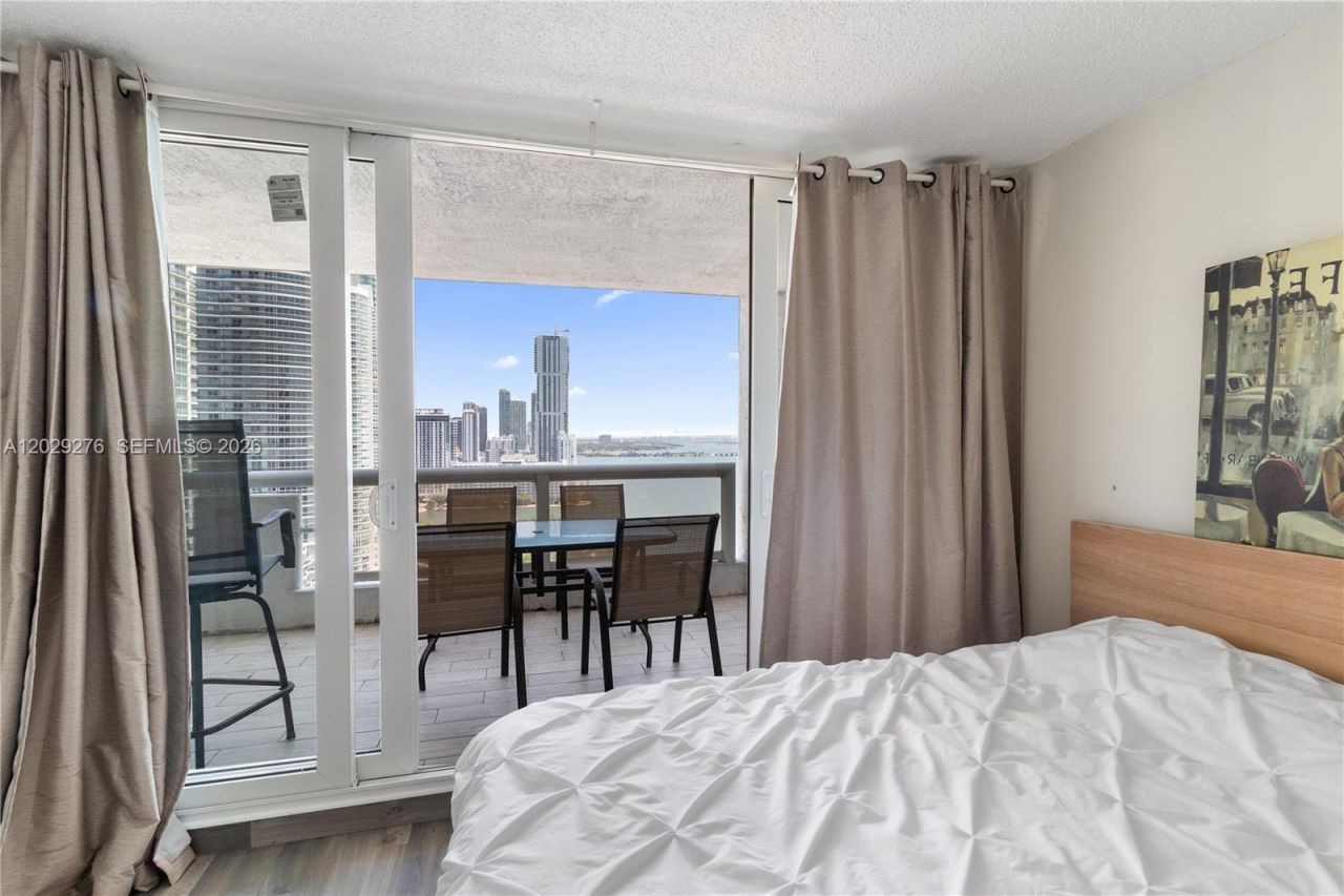 1717 N Bayshore Dr , Unit A-2837, Miami, FL 33132 Photo
