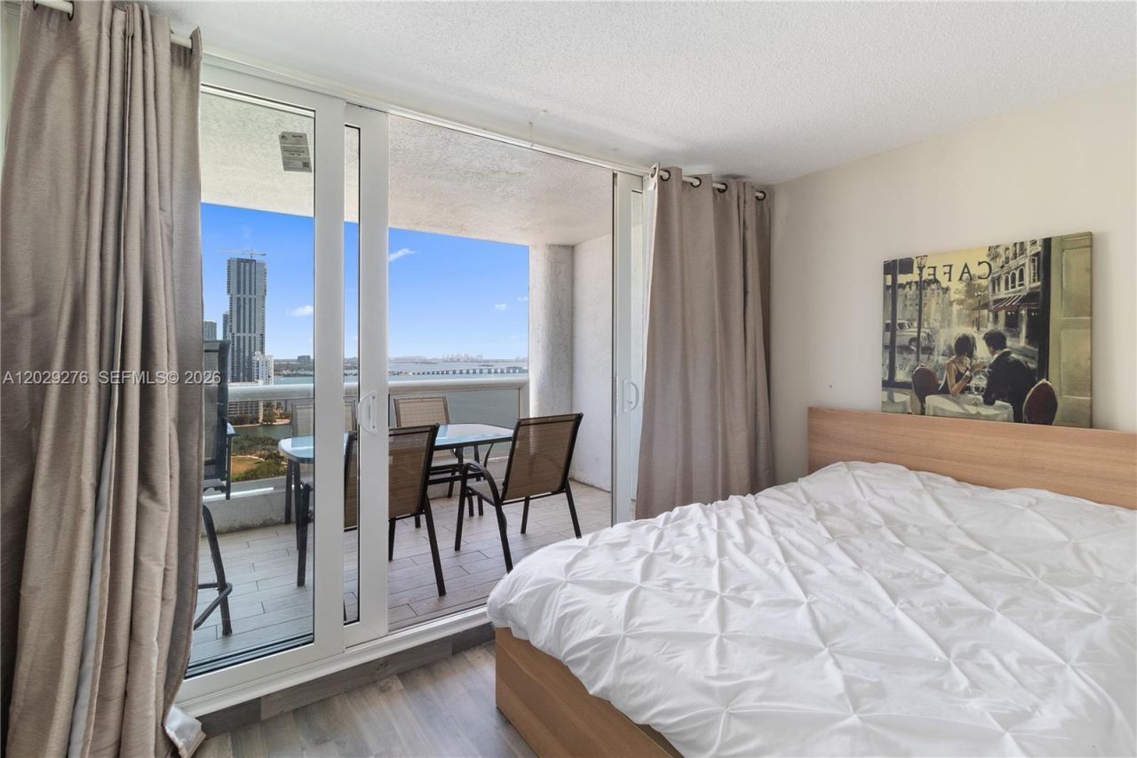1717 N Bayshore Dr , Unit A-2837, Miami, FL 33132 Photo