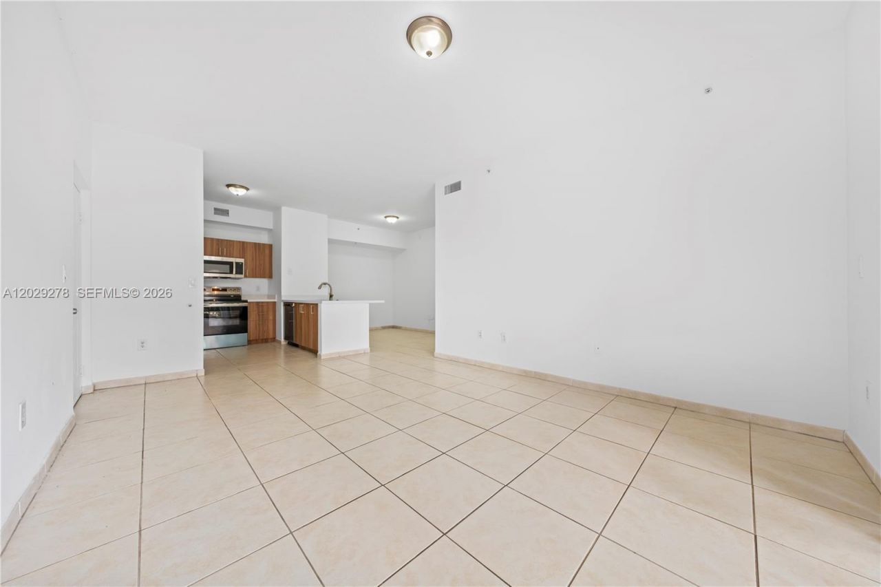 7280 NW 114th Ave , Unit 101-8, Doral, FL 33178 Photo