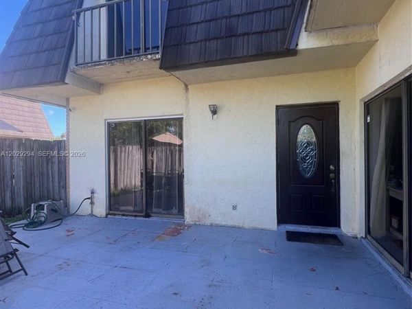 4681 Cherry Rd , West Palm Beach, FL 33417