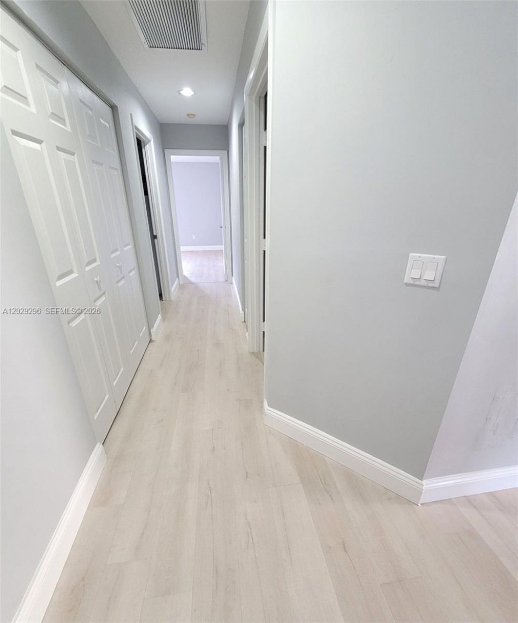 17317 Boca Club Blvd , Unit 8, Boca Raton, FL 33487 Photo