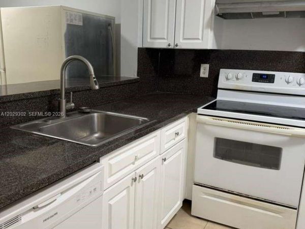 1150 NW 80th Ave , Unit 104, Margate, FL 33063