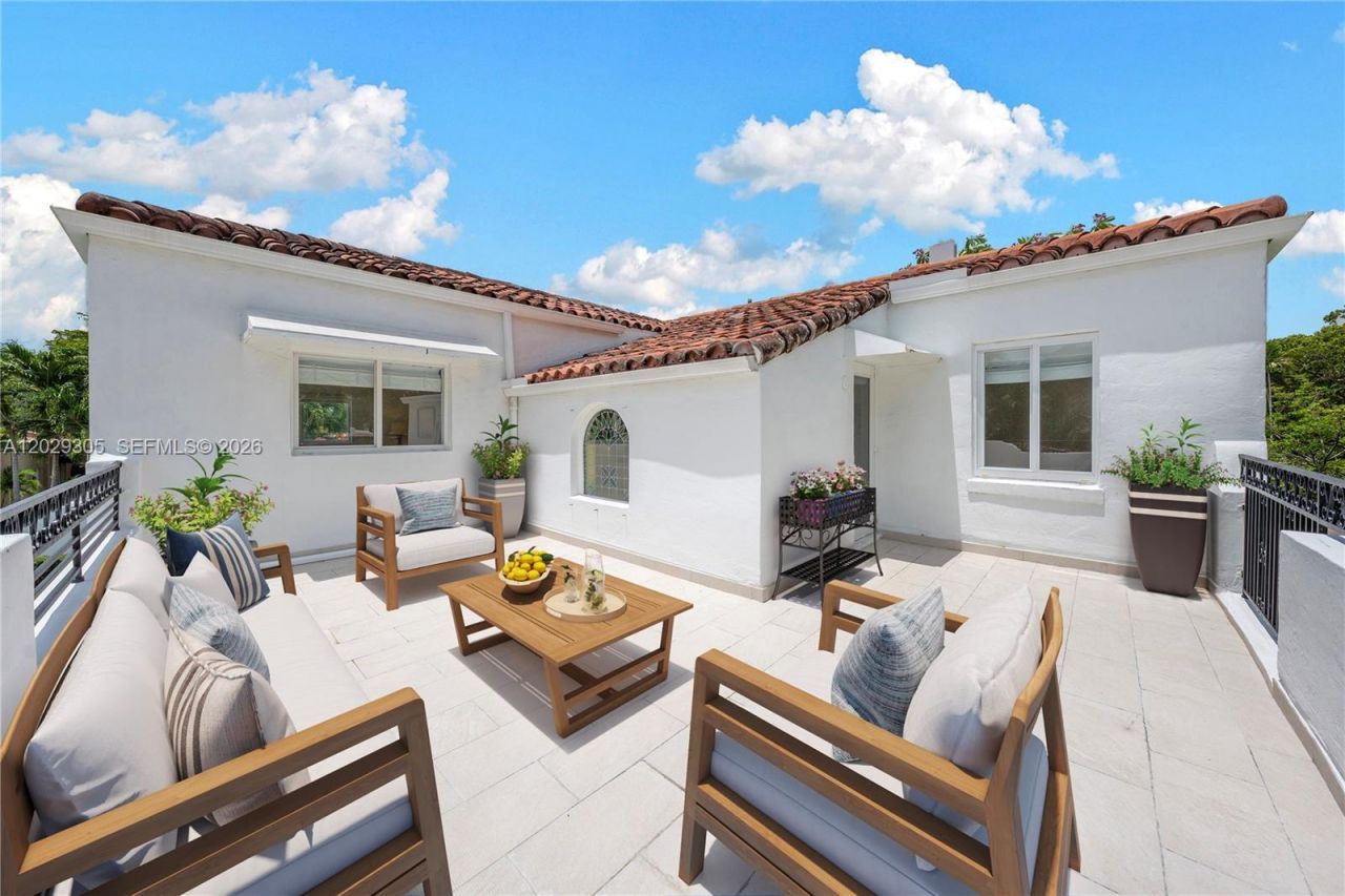 1544 Plasentia Ave , Coral Gables, FL 33134 Photo