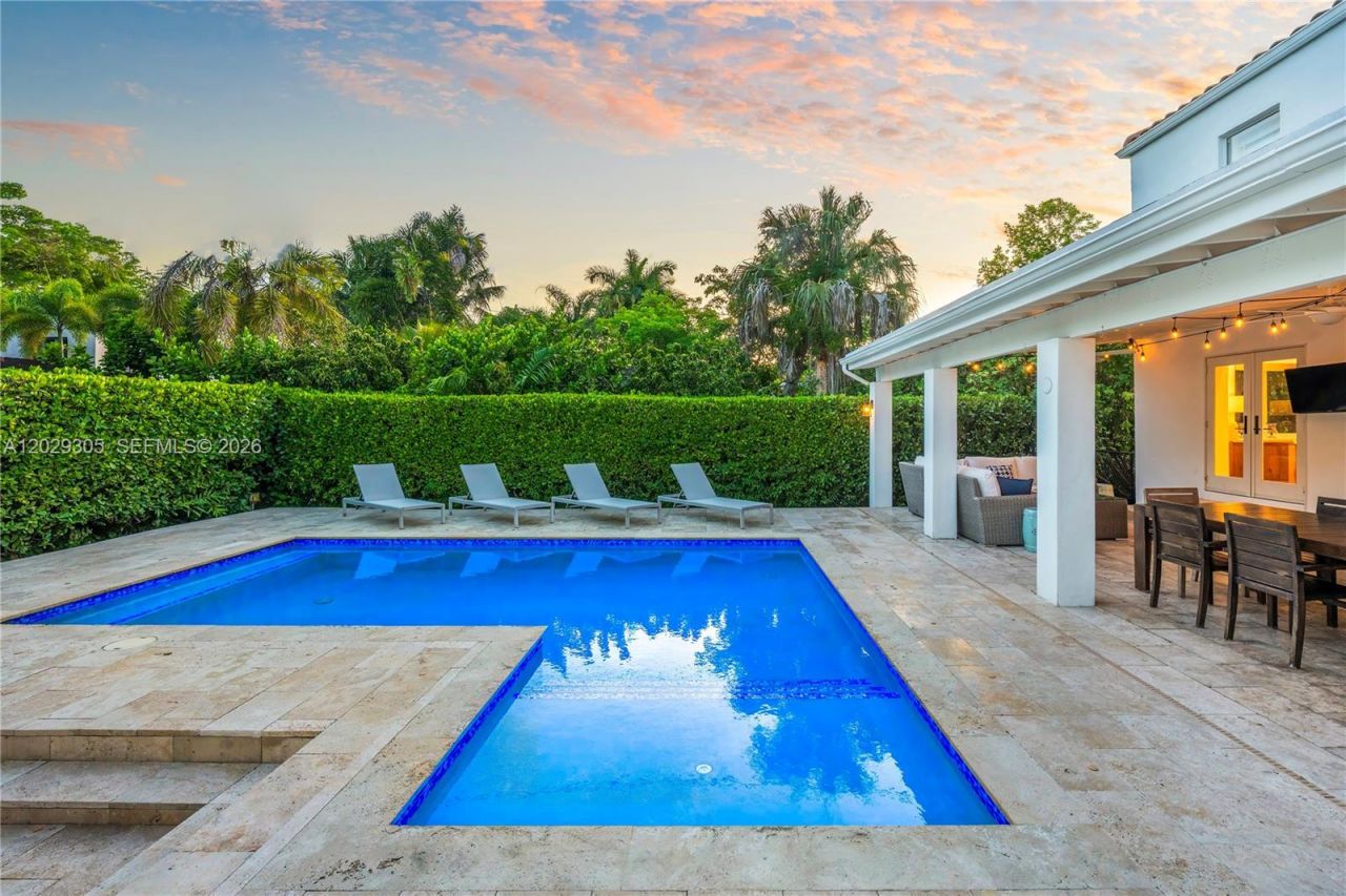 1544 Plasentia Ave , Coral Gables, FL 33134 Photo