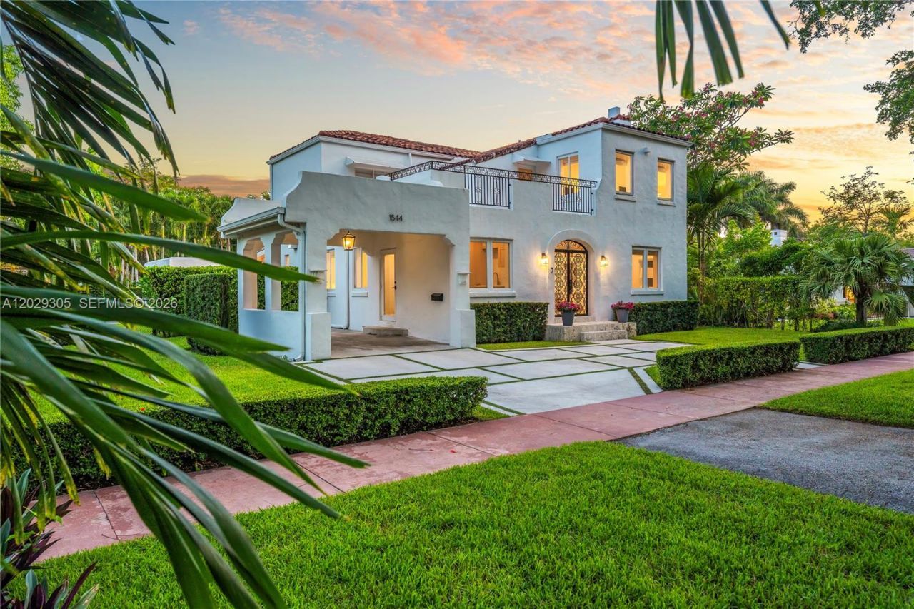 1544 Plasentia Ave , Coral Gables, FL 33134 Photo