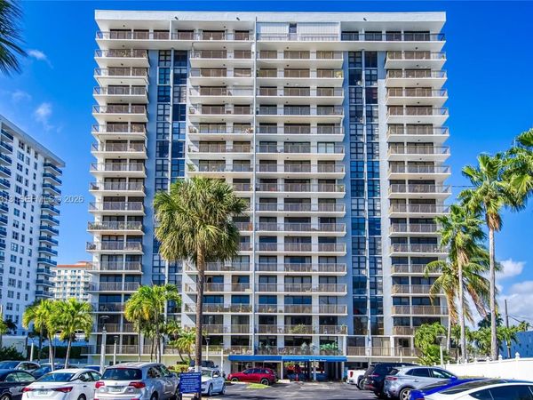 3031 N Ocean Blvd , Unit 406, Fort Lauderdale, FL 33308
