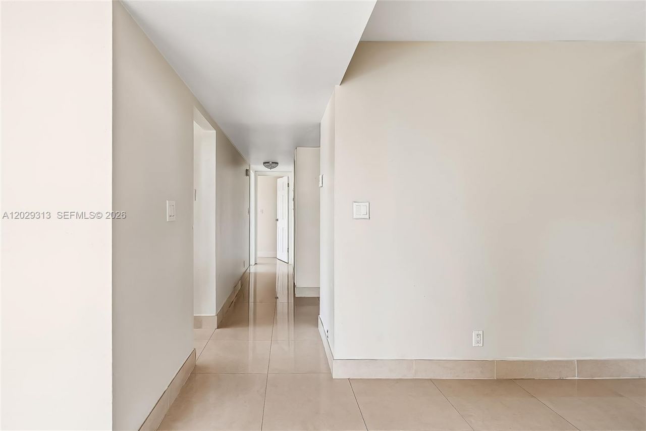 3031 N Ocean Blvd , Unit 406, Fort Lauderdale, FL 33308 Photo
