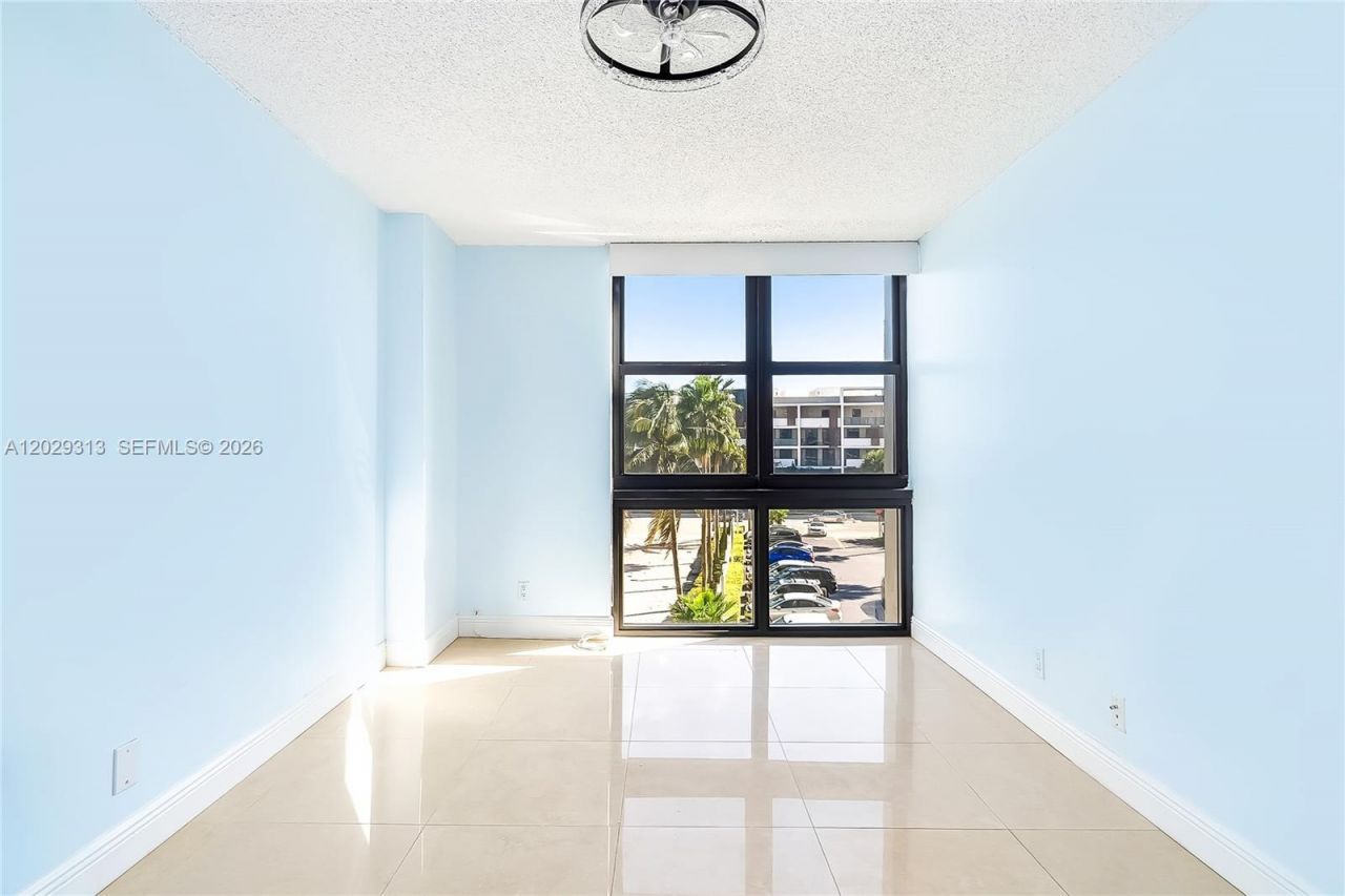 3031 N Ocean Blvd , Unit 406, Fort Lauderdale, FL 33308 Photo