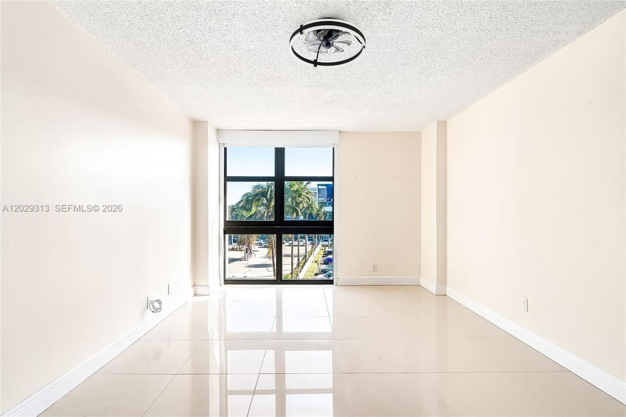 3031 N Ocean Blvd , Unit 406, Fort Lauderdale, FL 33308 Photo