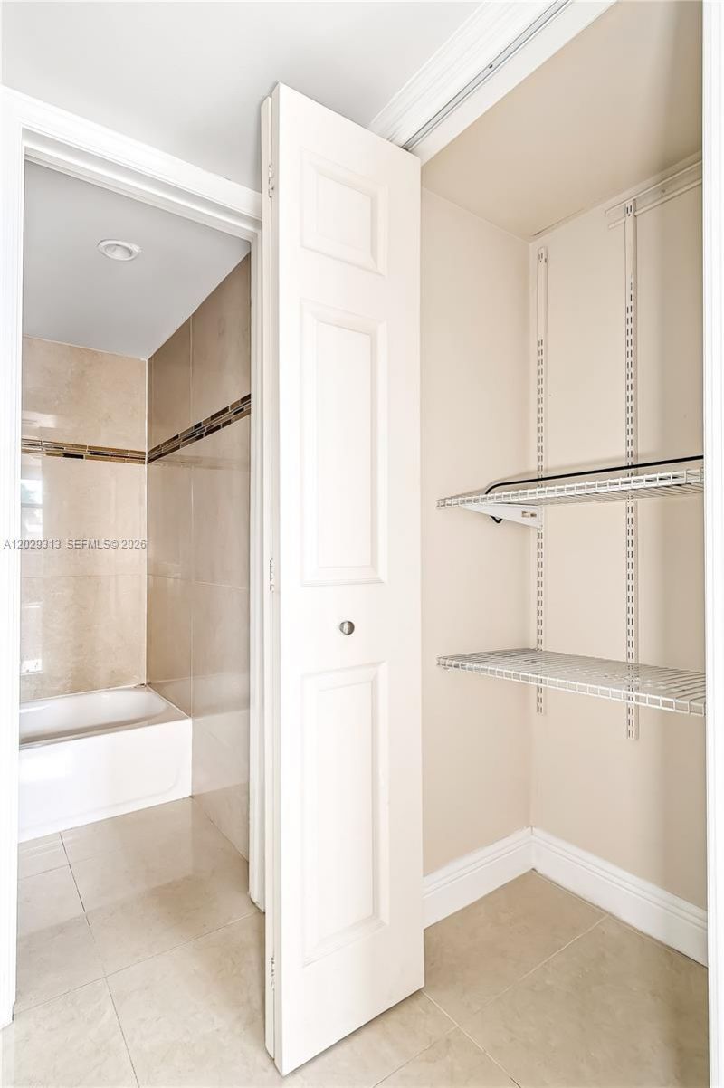 3031 N Ocean Blvd , Unit 406, Fort Lauderdale, FL 33308 Photo