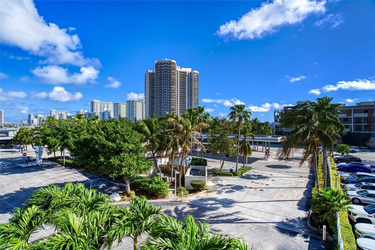 3031 N Ocean Blvd , Unit 406, Fort Lauderdale, FL 33308 Photo