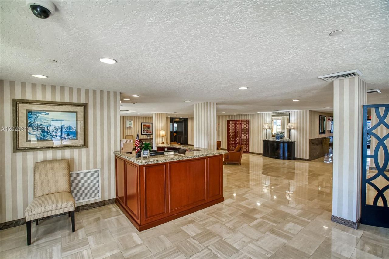 3031 N Ocean Blvd , Unit 406, Fort Lauderdale, FL 33308 Photo