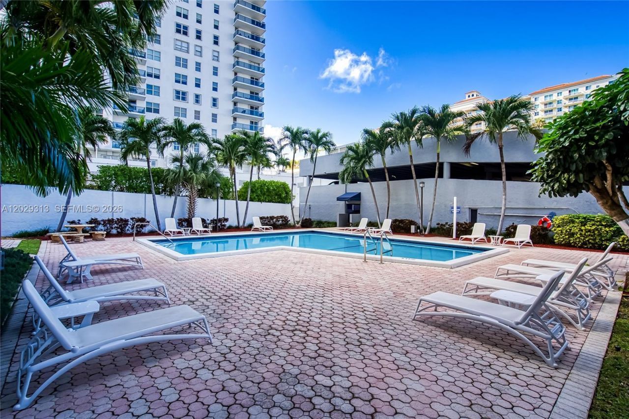 3031 N Ocean Blvd , Unit 406, Fort Lauderdale, FL 33308 Photo