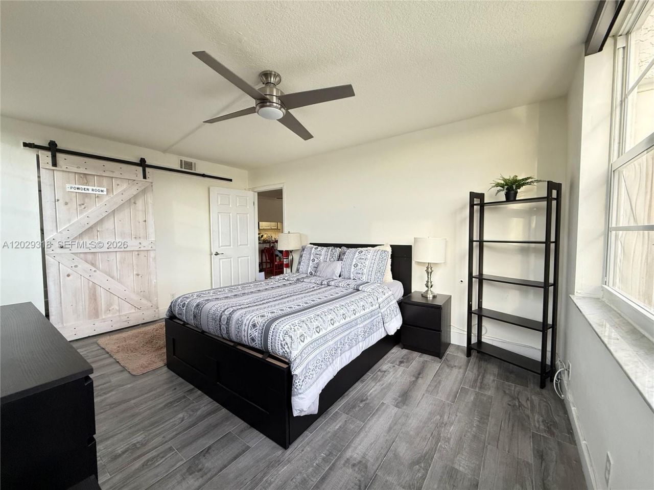 9235 Lagoon Pl , Unit 402, Davie, FL 33324 Photo