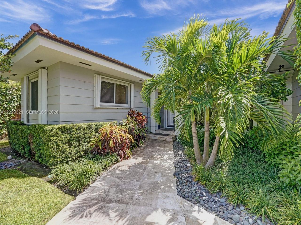 1912 NE 119th Rd, North Miami, FL 33181 Photo