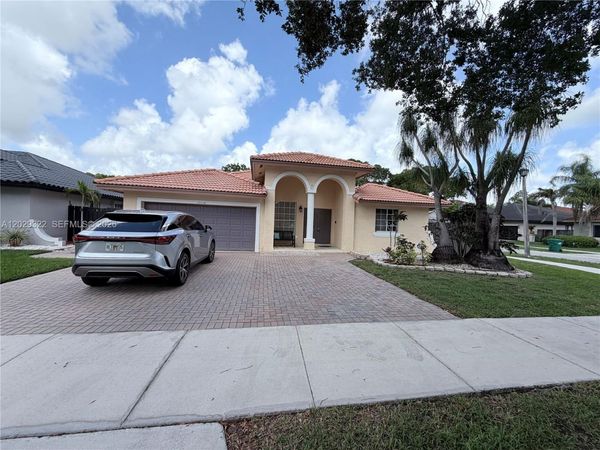 10138 SW 161st Ave , Miami, FL 33196