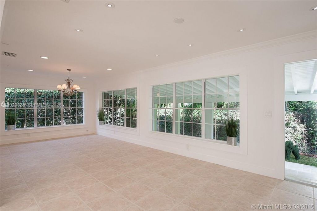 931 Placetas Ave , Coral Gables, FL 33146 Photo