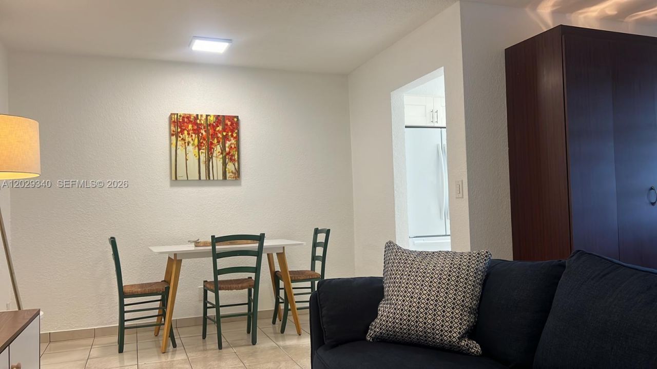 181 NE 14th Ave , Unit 20A, Hallandale Beach, FL 33009 Photo