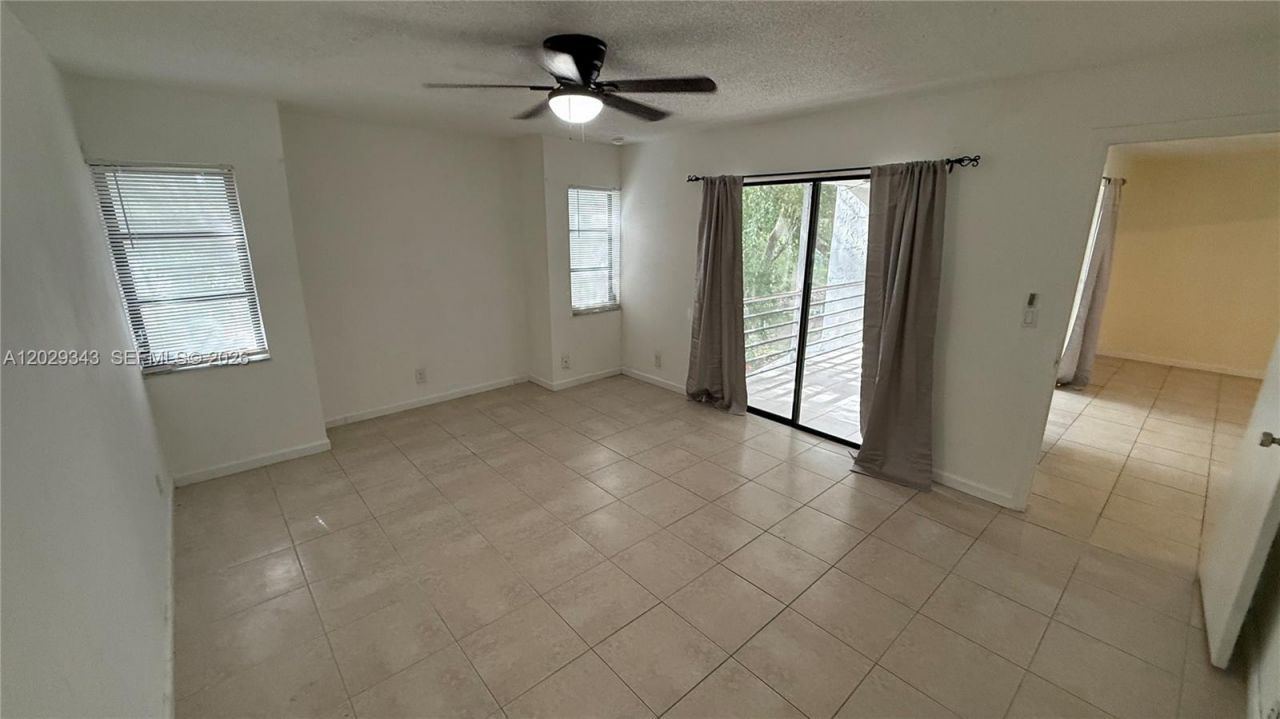 3199 Coral Hills Dr, Unit 3, Coral Springs, FL 33065 Photo