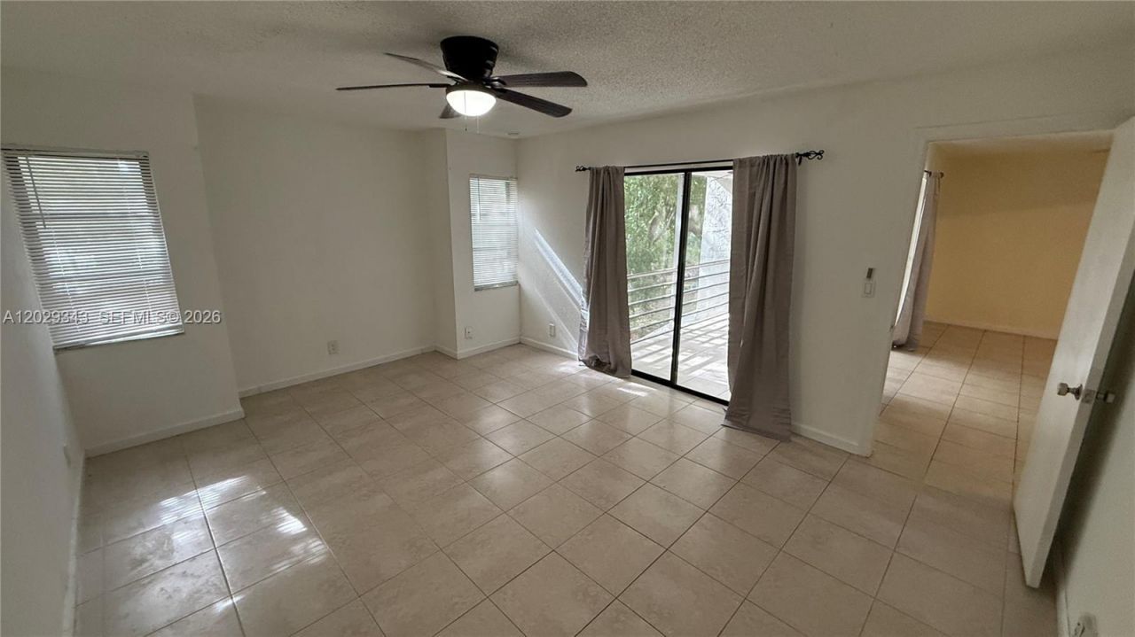 3199 Coral Hills Dr, Unit 3, Coral Springs, FL 33065 Photo