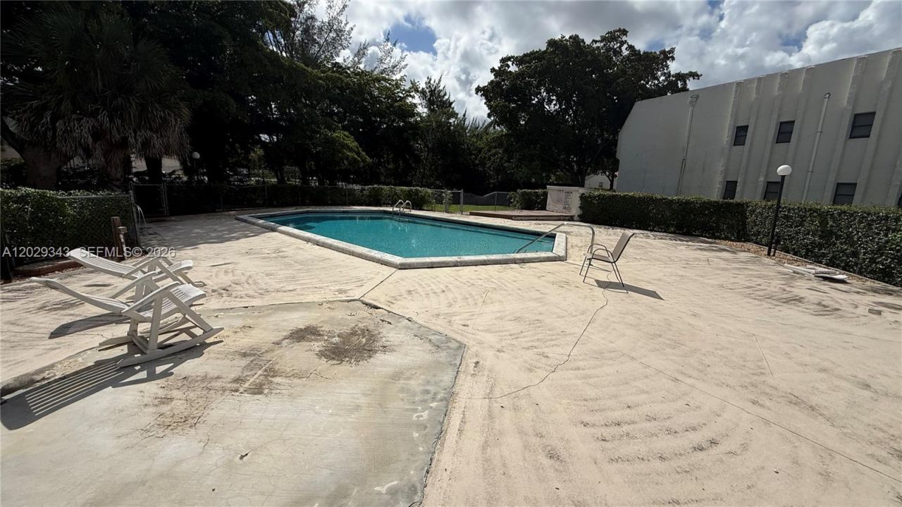 3199 Coral Hills Dr, Unit 3, Coral Springs, FL 33065 Photo