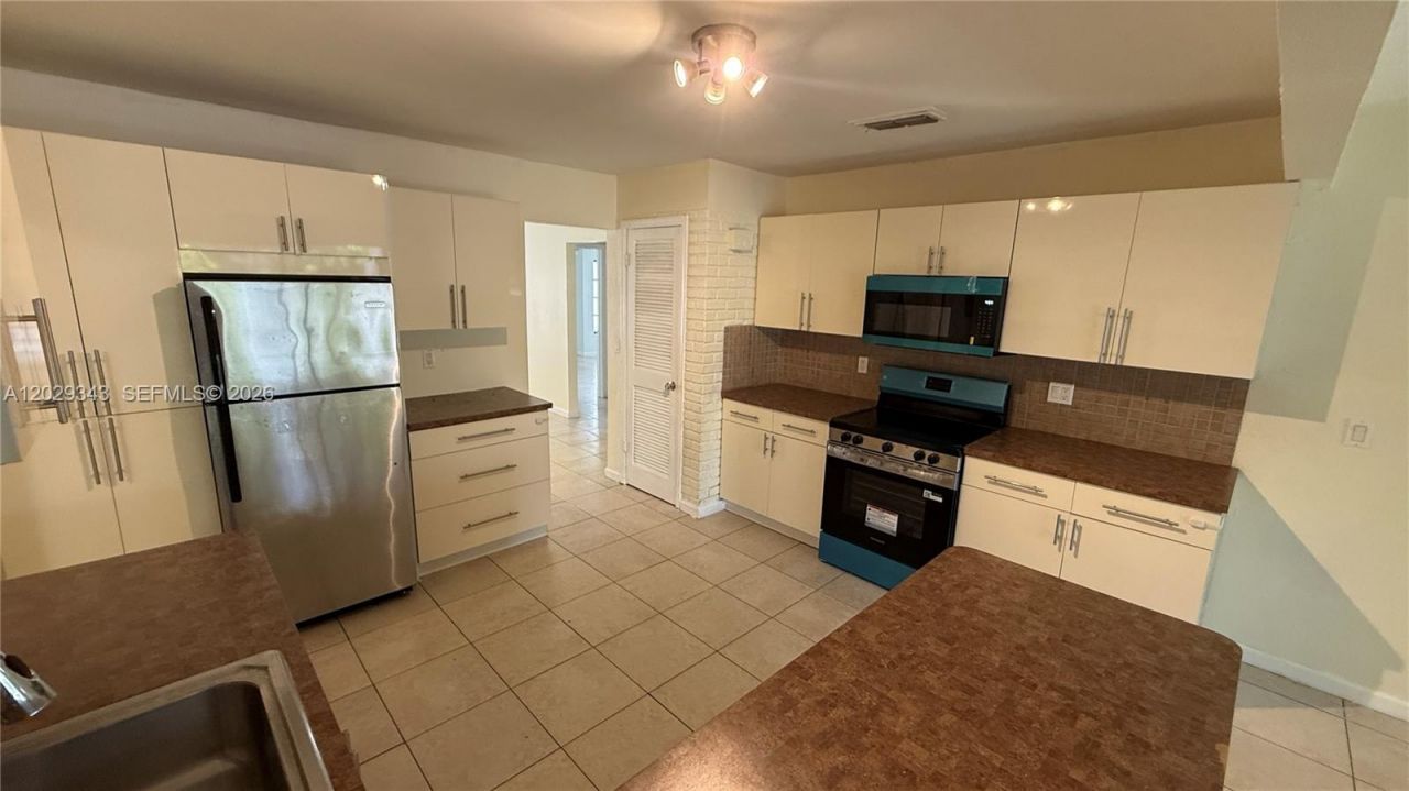 3199 Coral Hills Dr, Unit 3, Coral Springs, FL 33065 Photo