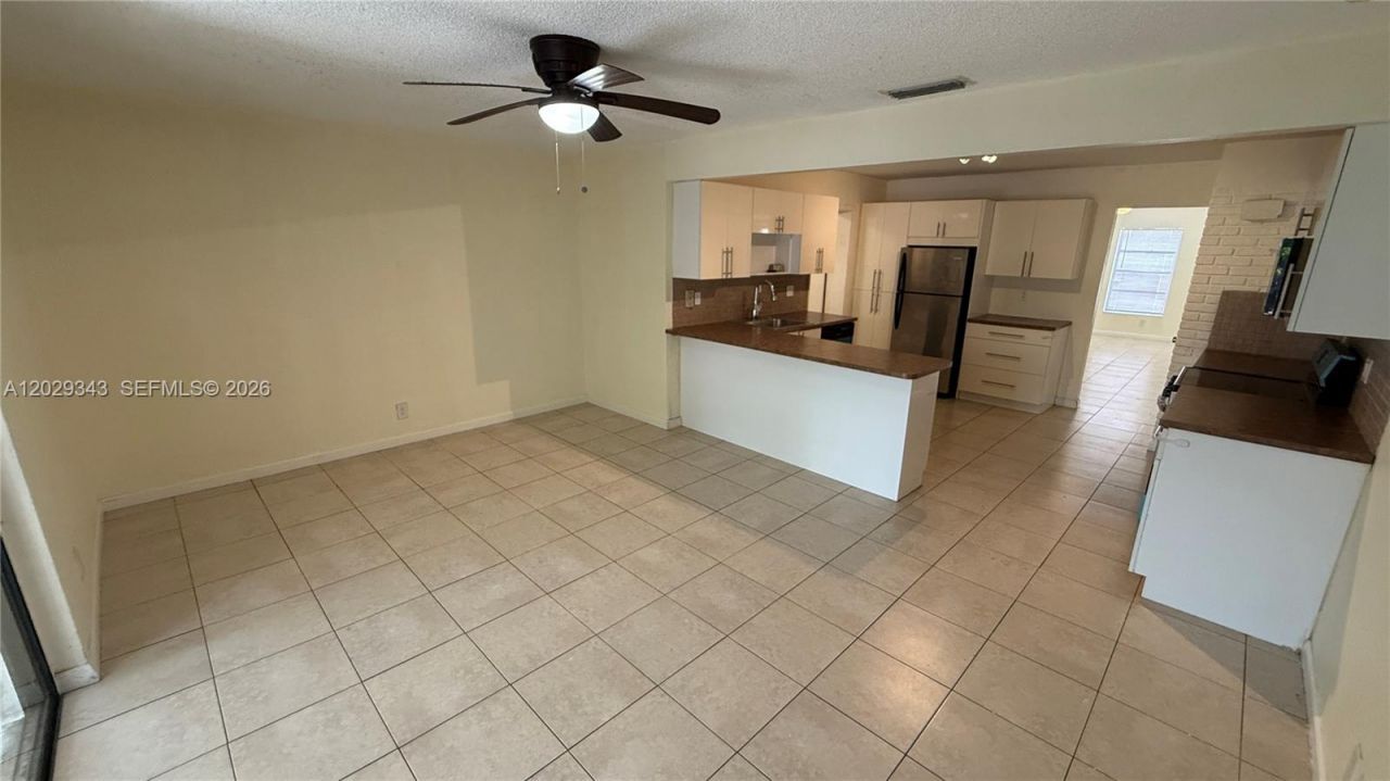 3199 Coral Hills Dr, Unit 3, Coral Springs, FL 33065 Photo