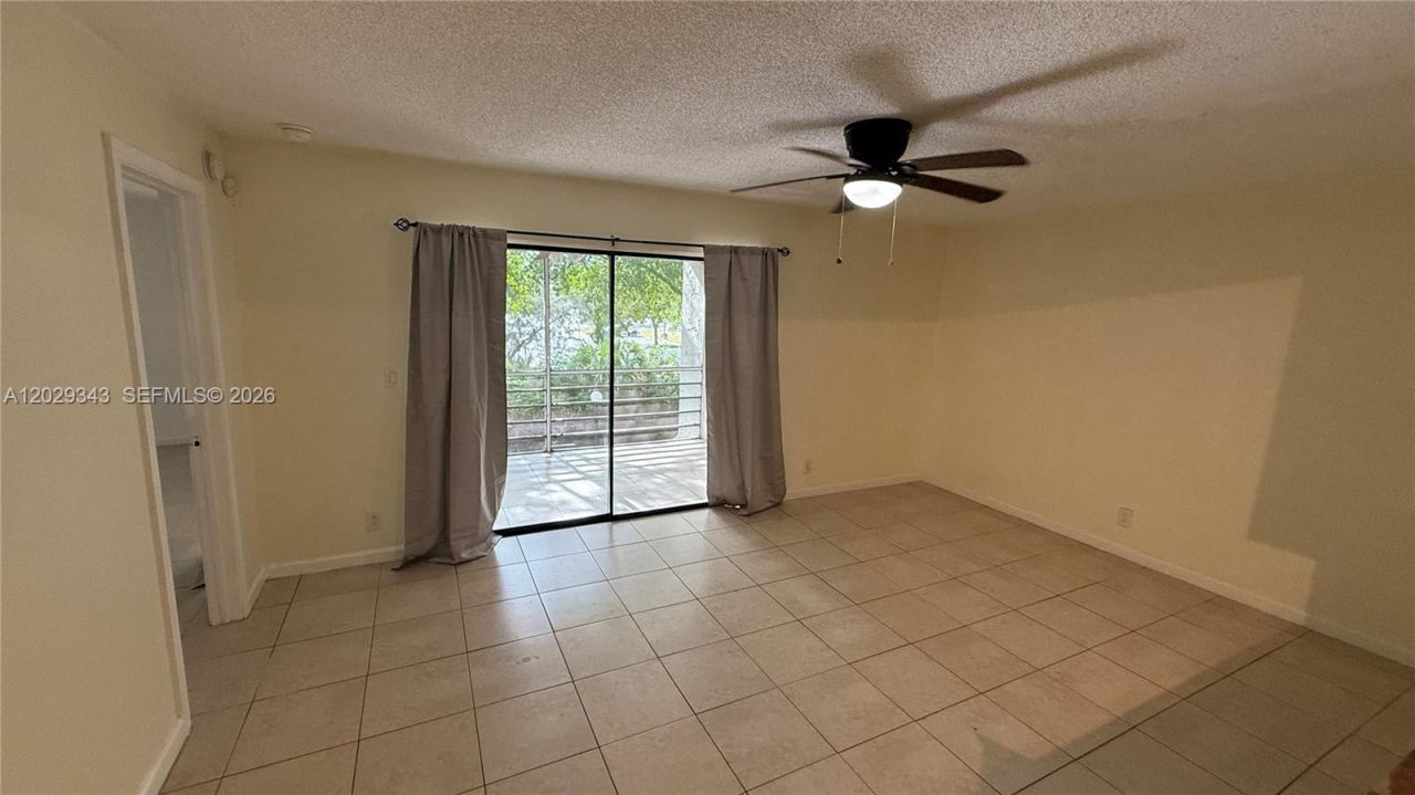 3199 Coral Hills Dr, Unit 3, Coral Springs, FL 33065 Photo