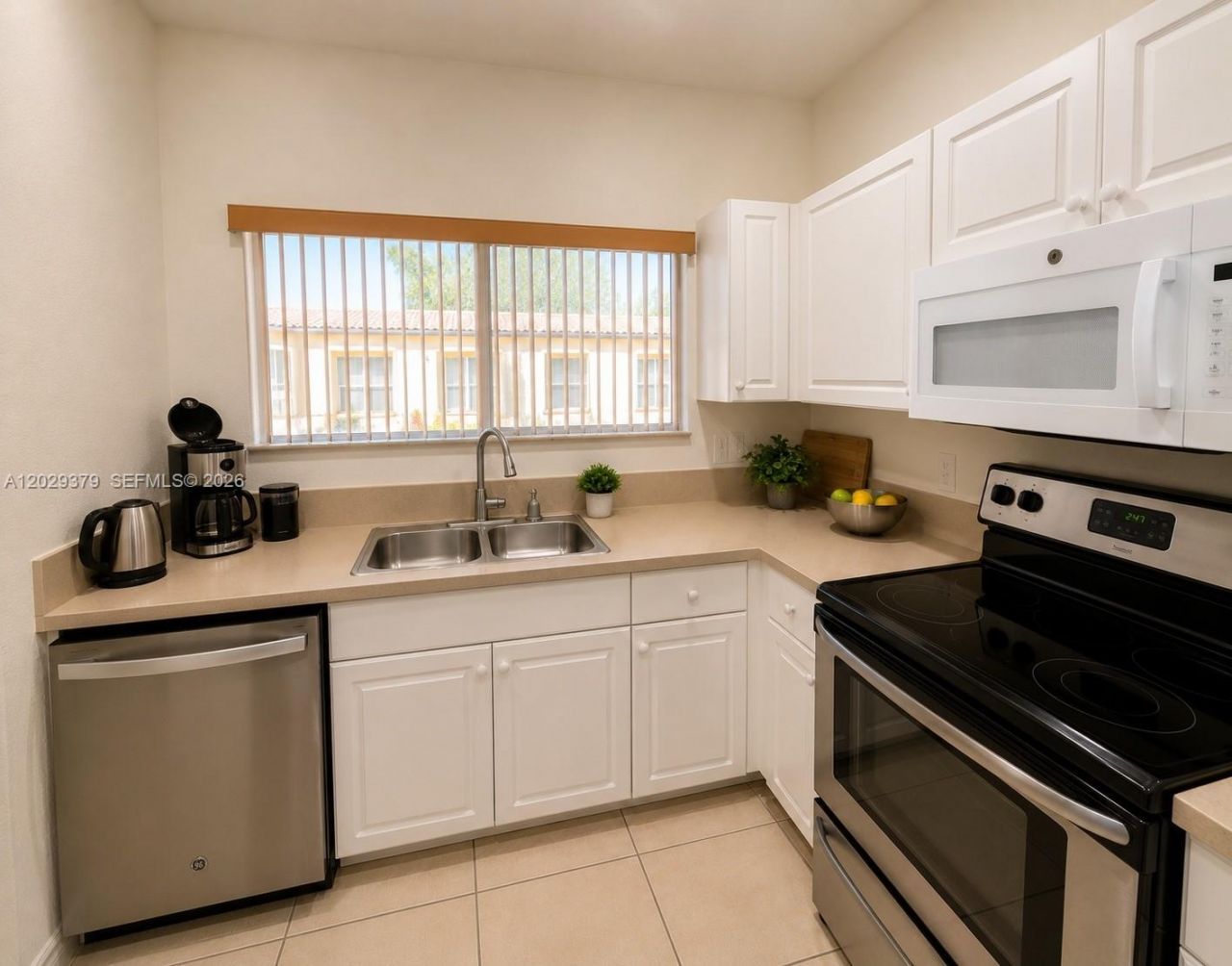 3856 SW 48th Ave , Unit 3856, Hollywood, FL 33023 Photo