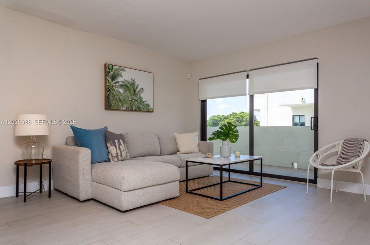 800 S Dixie Hwy 106 Hwy, Unit 106, Coral Gables, FL 33146 Photo