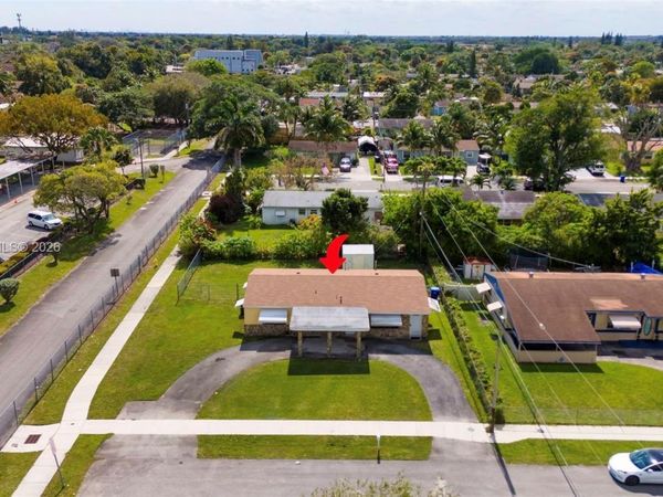 6200 SW 18th St , North Lauderdale, FL 33068